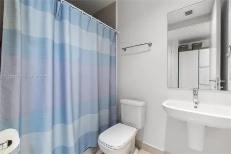 3250 NE 188th Street Aventura FL 33180