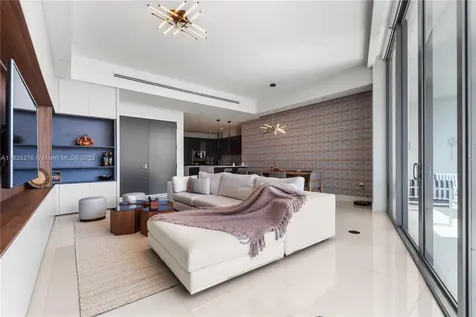 3250 NE 188th Street Aventura FL 33180
