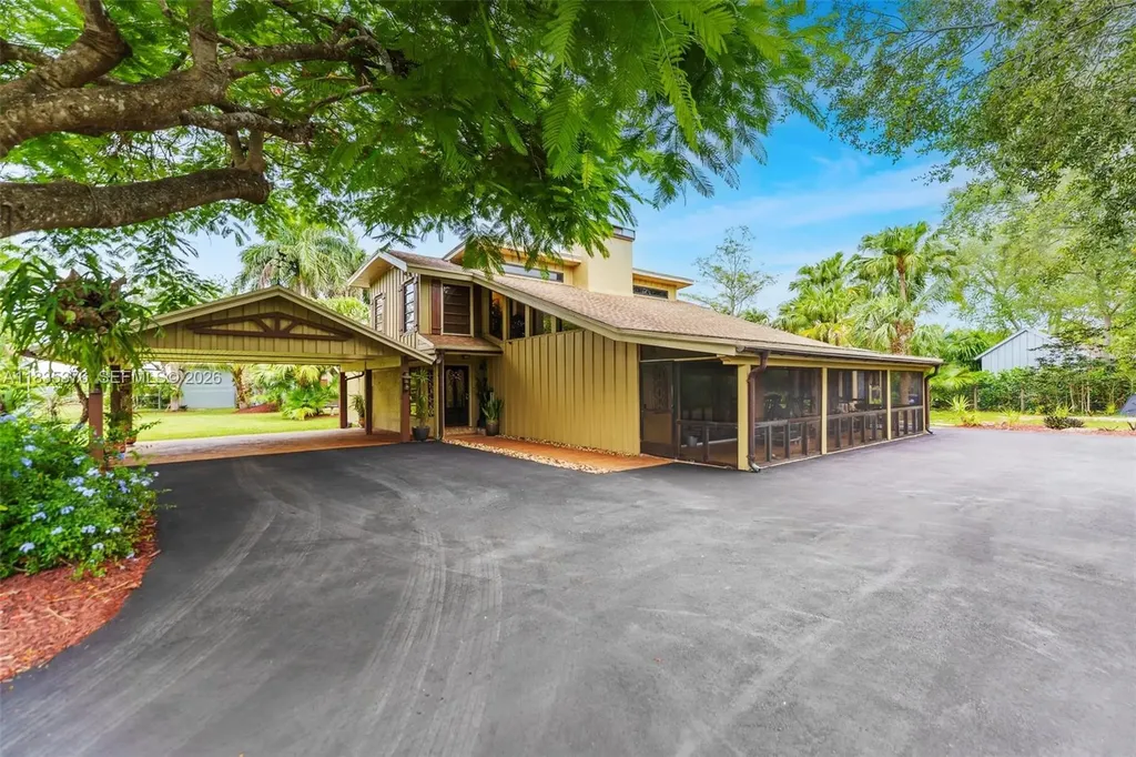 28550 SW 192nd Avenue Homestead FL 33030