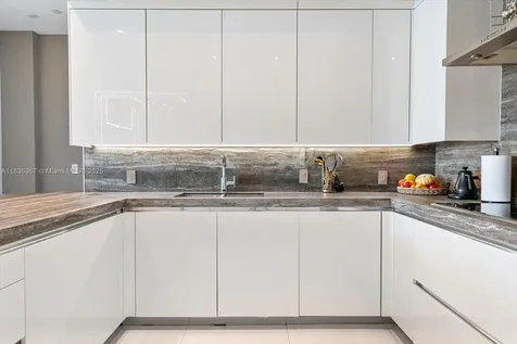 17475 Collins Avenue Sunny Isles Beach FL 33160