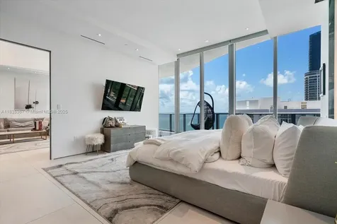 17475 Collins Avenue Sunny Isles Beach FL 33160