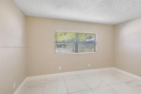 2307 Rodman Street Hollywood FL 33020
