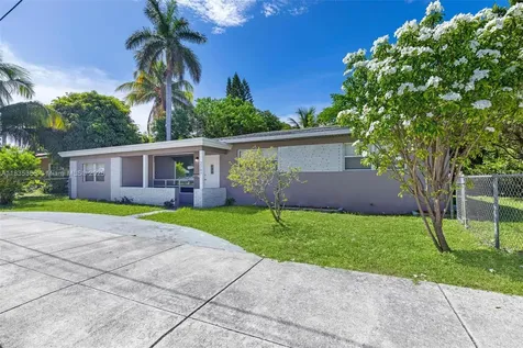 2307 Rodman Street Hollywood FL 33020