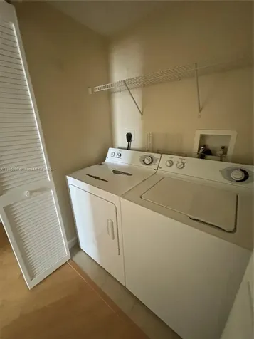 19501 W Country Club Drive Aventura FL 33180