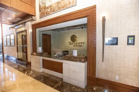 19501 W Country Club Drive Aventura FL 33180
