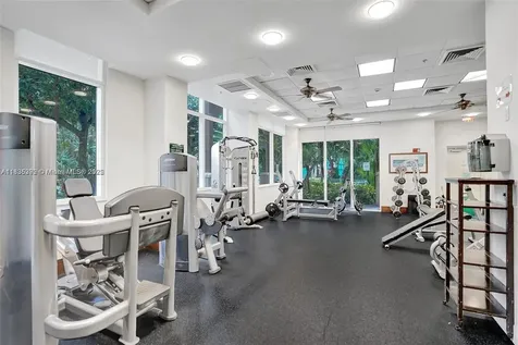 19501 W Country Club Drive Aventura FL 33180