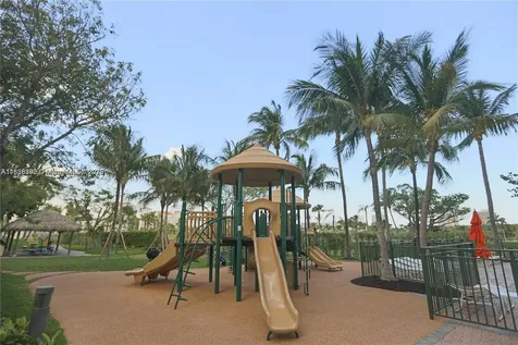 19501 W Country Club Drive Aventura FL 33180