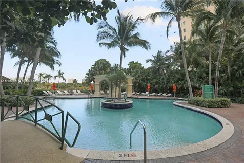 19501 W Country Club Drive Aventura FL 33180