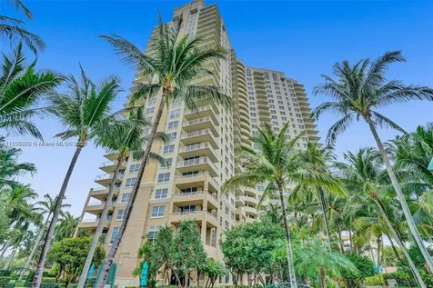 19501 W Country Club Drive Aventura FL 33180
