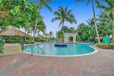 19501 W Country Club Drive Aventura FL 33180