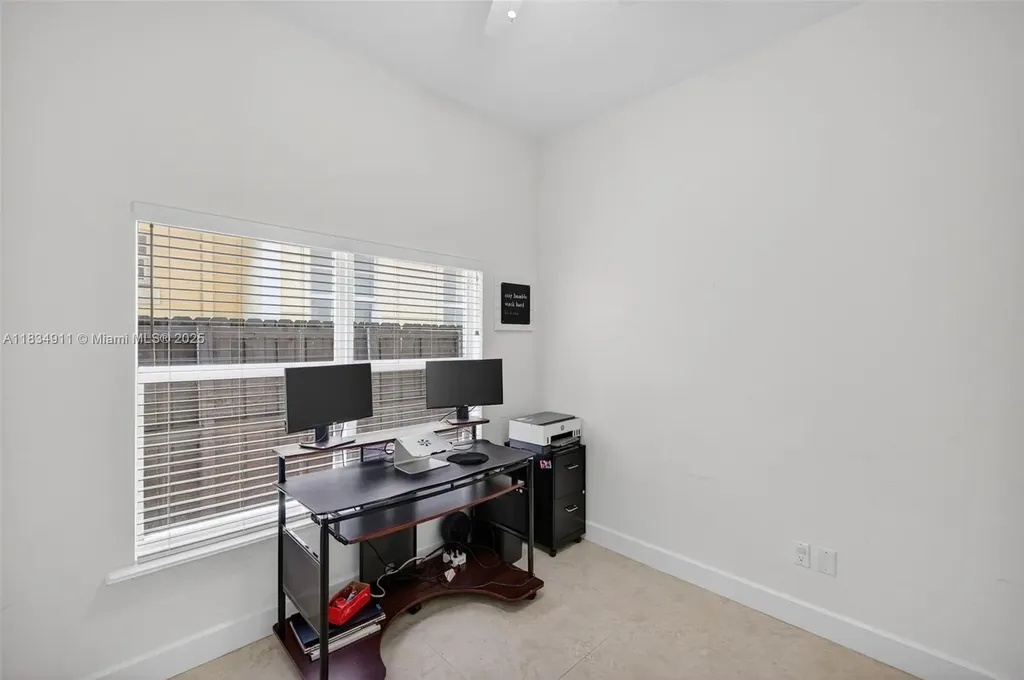 217 SW 11th Street Fort Lauderdale FL 33315