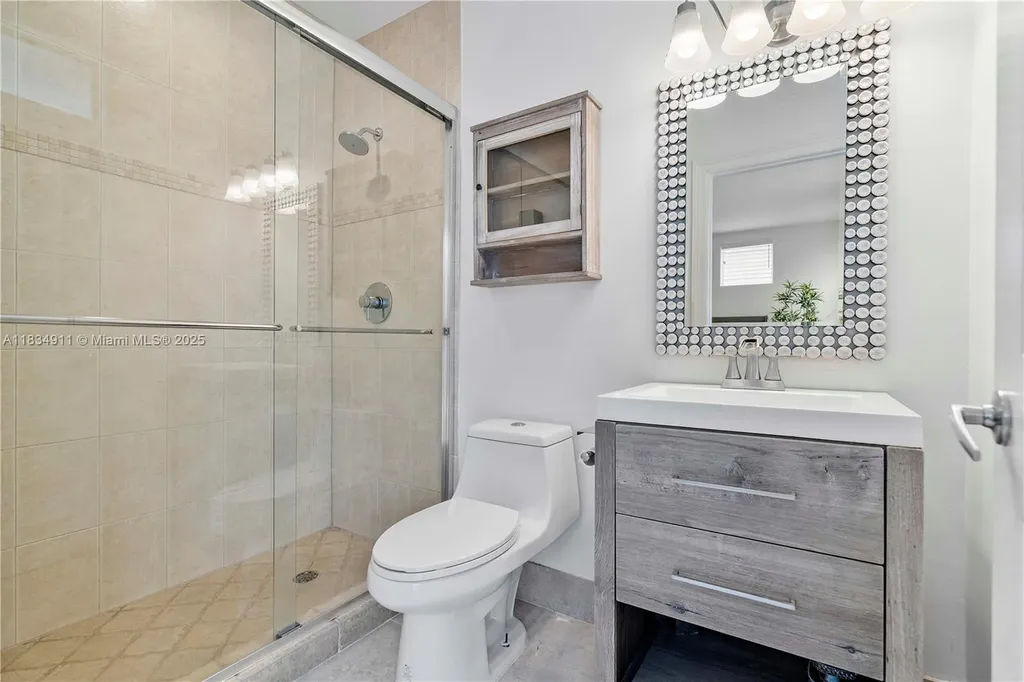 217 SW 11th Street Fort Lauderdale FL 33315