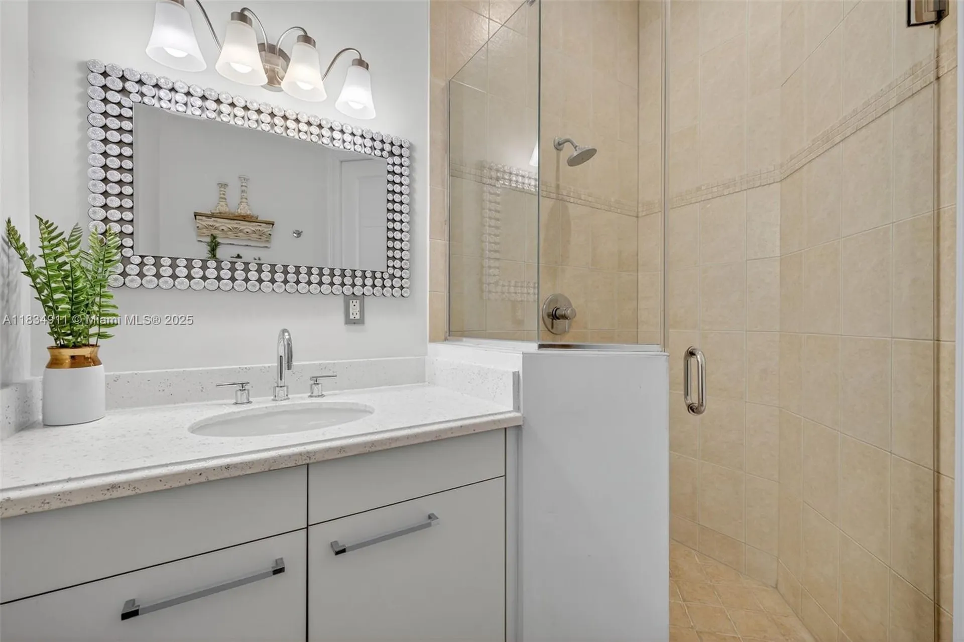 217 SW 11th Street Fort Lauderdale FL 33315