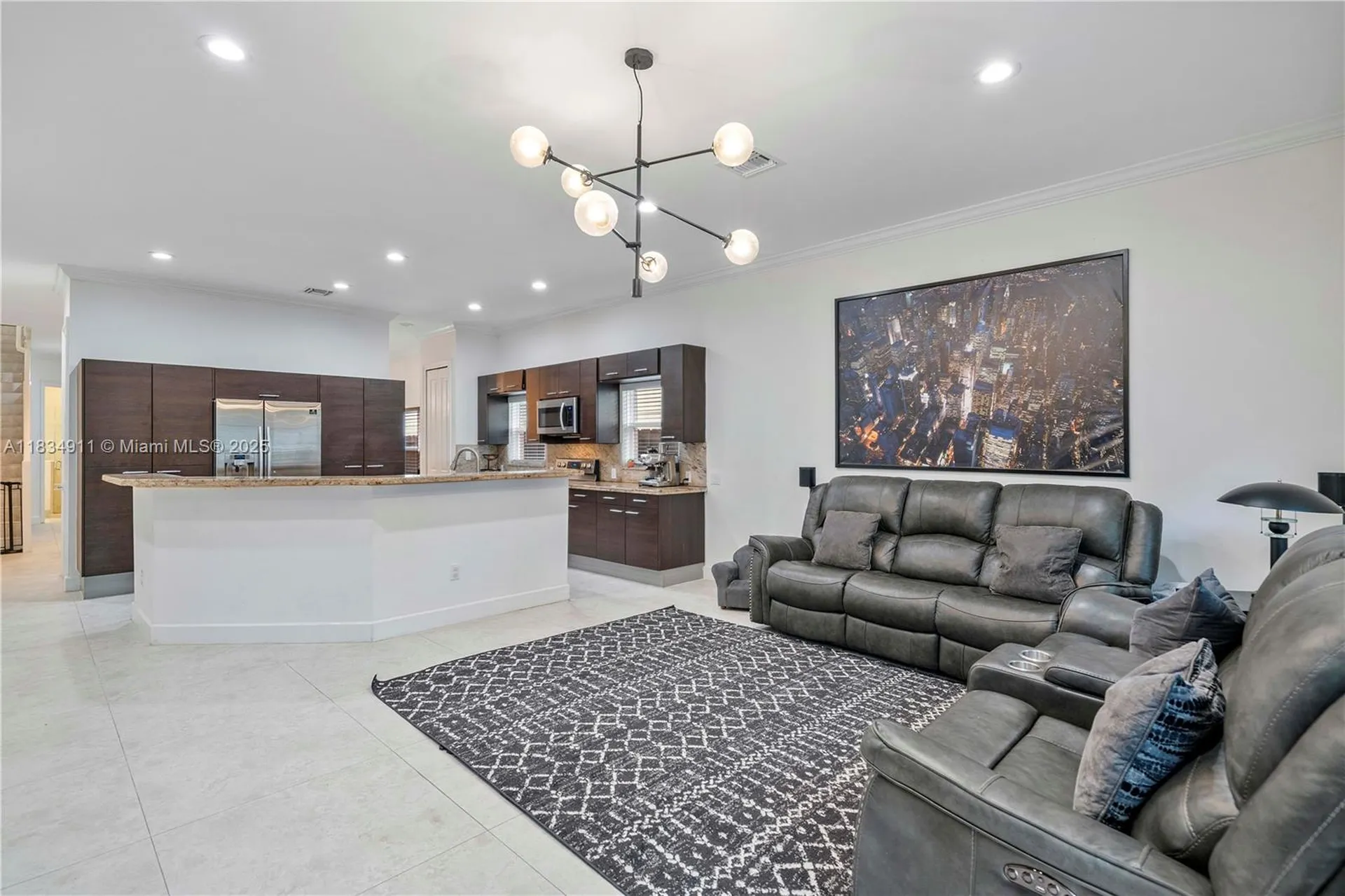 217 SW 11th Street Fort Lauderdale FL 33315