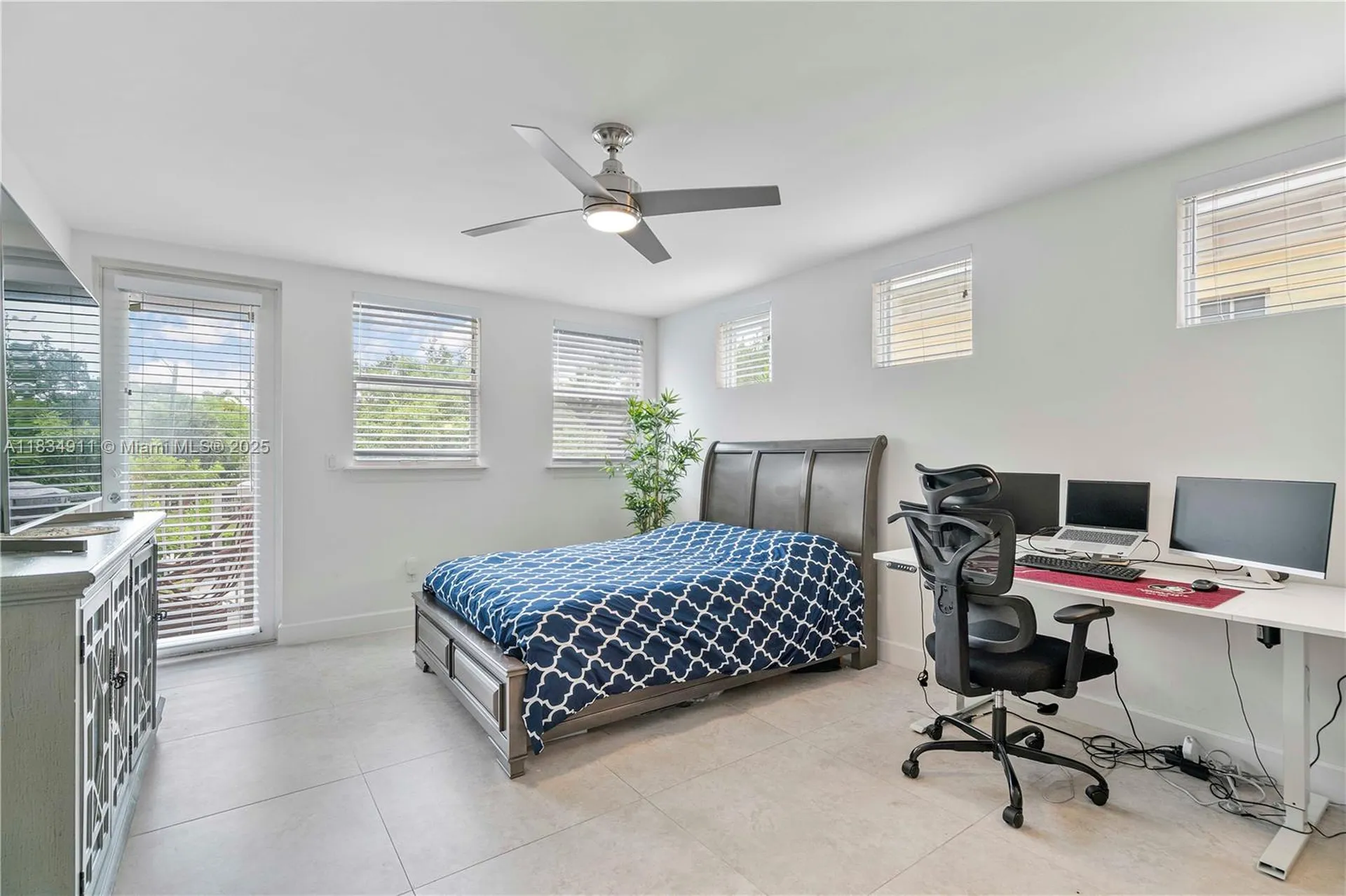 217 SW 11th Street Fort Lauderdale FL 33315