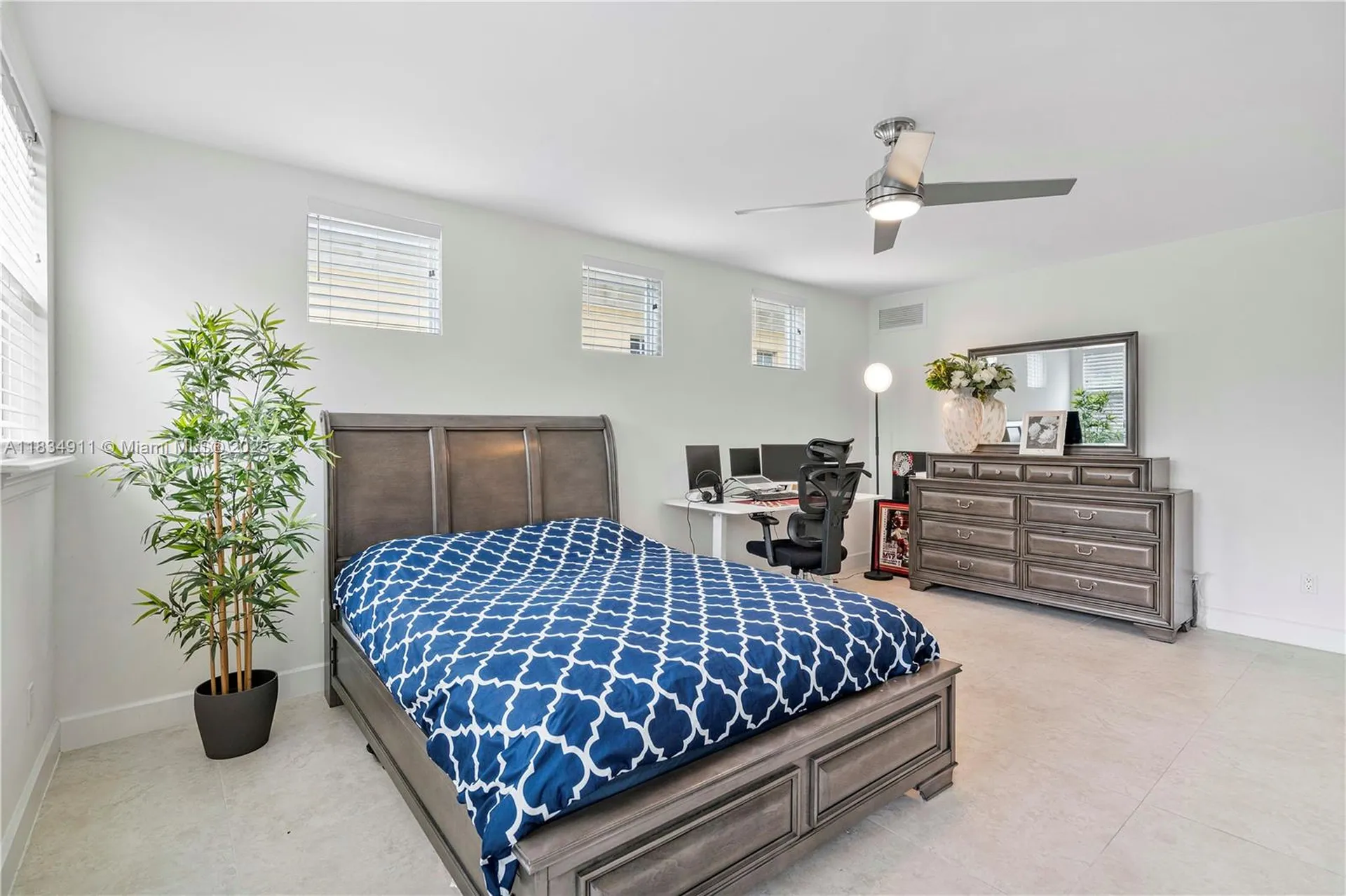 217 SW 11th Street Fort Lauderdale FL 33315