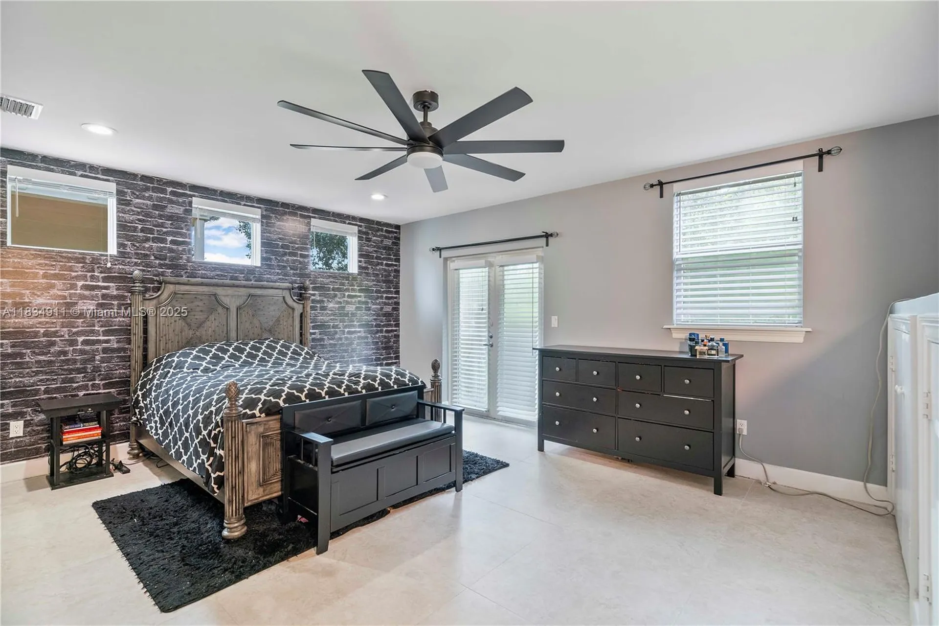 217 SW 11th Street Fort Lauderdale FL 33315