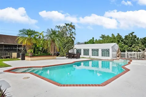 14040 SW 14th Street Davie FL 33325