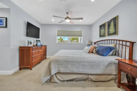 1533 Shenandoah Street Hollywood FL 33020