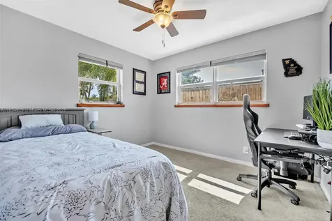 1533 Shenandoah Street Hollywood FL 33020