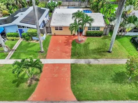 1533 Shenandoah Street Hollywood FL 33020