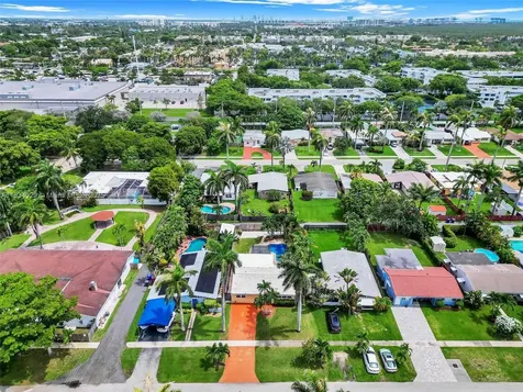 1533 Shenandoah Street Hollywood FL 33020