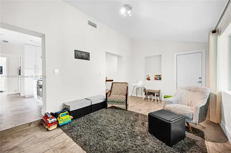 295 De Leon Drive Miami Springs FL 33166