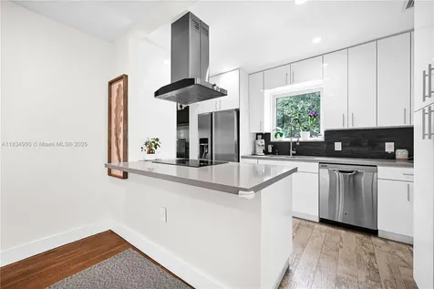 295 De Leon Drive Miami Springs FL 33166