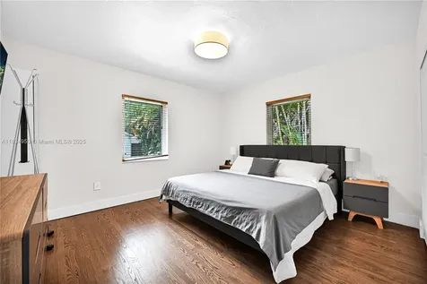 295 De Leon Drive Miami Springs FL 33166