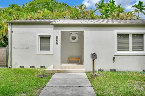 295 De Leon Drive Miami Springs FL 33166