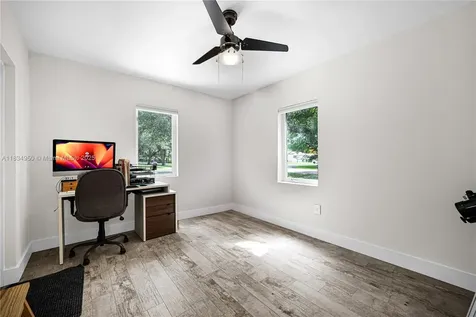 295 De Leon Drive Miami Springs FL 33166