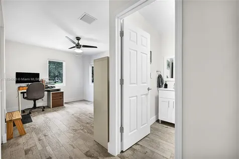 295 De Leon Drive Miami Springs FL 33166