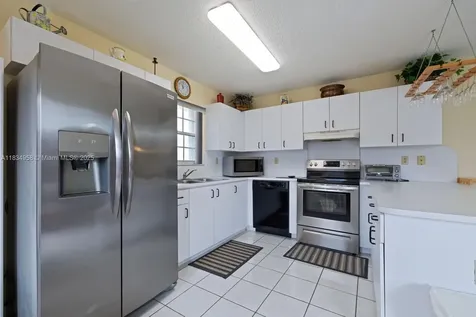 10360 SW 22nd Street Miami FL 33165