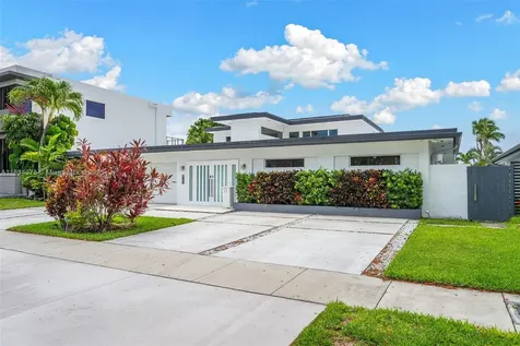 1930 NE 193rd Street Miami FL 33179