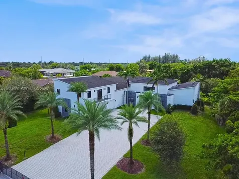 11350 NW 8th Street Plantation FL 33325