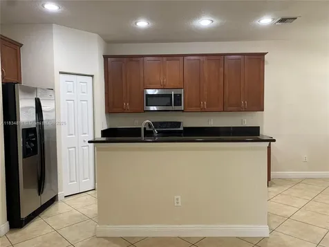 9057 Preston Place Tamarac FL 33321