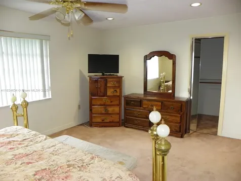 8749 SW 154th Cir Place Miami FL 33193