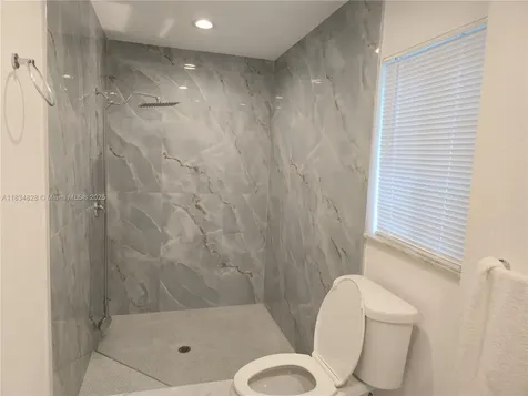 7771 NW 46th Street Lauderhill FL 33351
