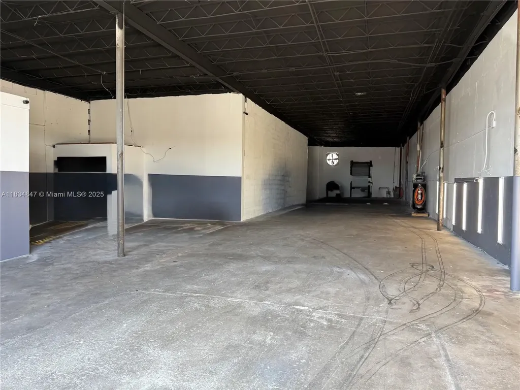 3771 NW 51st Street Hialeah FL 33142