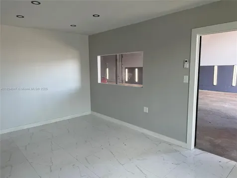 3771 NW 51st Street Hialeah FL 33142
