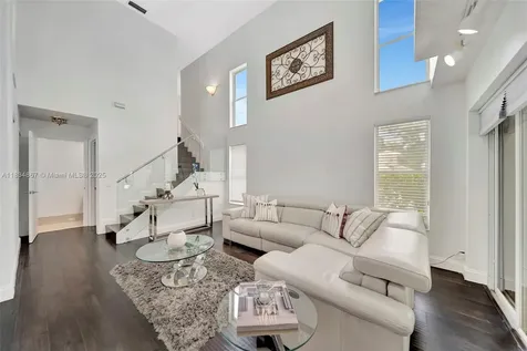 15281 Wilshire Court Pembroke Pines FL 33027