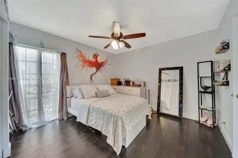 15281 Wilshire Court Pembroke Pines FL 33027