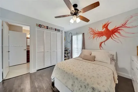 15281 Wilshire Court Pembroke Pines FL 33027