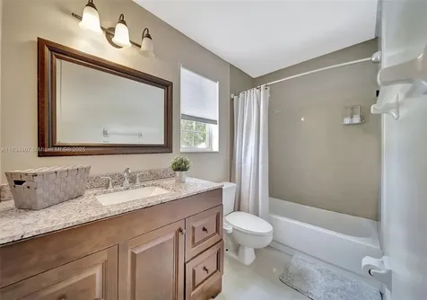 15281 Wilshire Court Pembroke Pines FL 33027