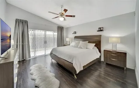 15281 Wilshire Court Pembroke Pines FL 33027