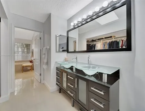 15281 Wilshire Court Pembroke Pines FL 33027