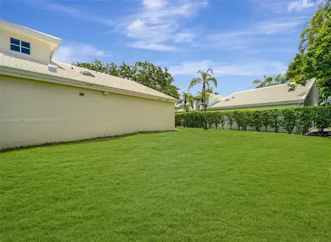 15281 Wilshire Court Pembroke Pines FL 33027