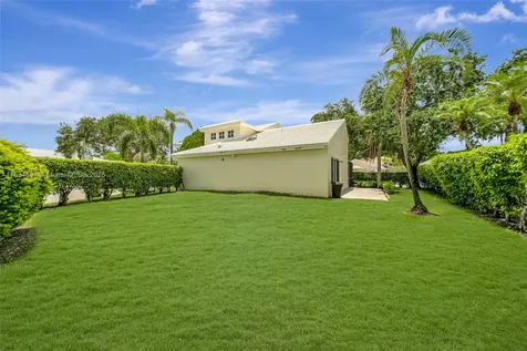 15281 Wilshire Court Pembroke Pines FL 33027