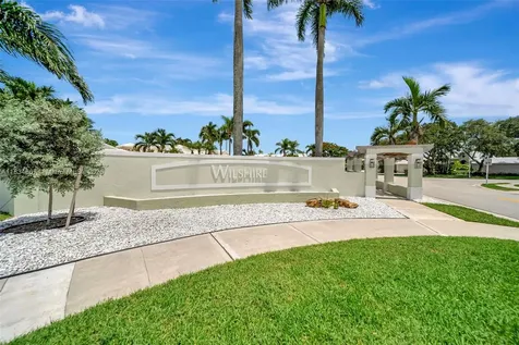 15281 Wilshire Court Pembroke Pines FL 33027