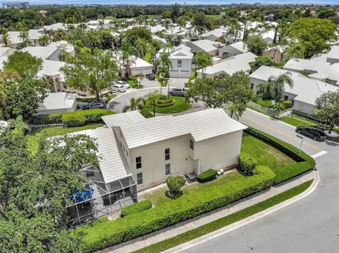 15281 Wilshire Court Pembroke Pines FL 33027